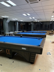 bàn mẫu mới holywwod