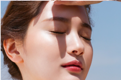 3 SAI LẦM THƯỜNG MẮC PHẢI KHI CHĂM SÓC DA DẦU MỤN VÀO MÙA HÈ?