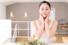 Cách chọn kem dưỡng da cho phụ nữ mang thai an toàn nhất