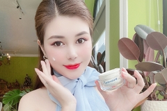 Mẹo sử dụng kem dưỡng da đúng cách giúp da trắng bật tông sau 2 tuần