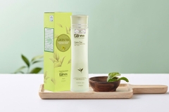 Nước hoa hồng trà xanh Benew Green Tea Toner: Có thật sự tốt cho da mụn hay không?