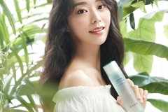 Review 10 loại toner lành tính cho da dầu mụn