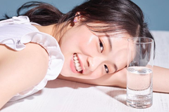 Cách Nạp Nước Đủ Mà Hiệu Quả Để Da Luôn Khỏe Đẹp?