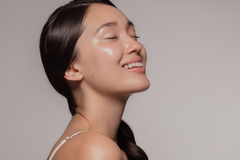 Hyaluronic Acid – Bí Mật Cấp Nước Của Làn Da Căng Bóng