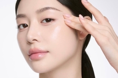 Nền Da “Mốc” Khi Makeup Là Do Thiếu Gì?