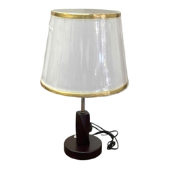 Đèn bàn cao cấp DB3015