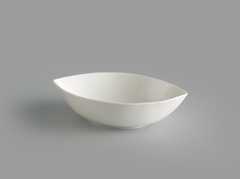 Tô Minh Long oval 28 cm Gourmet trắng ngà