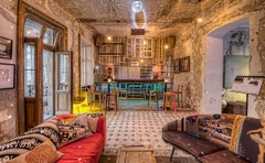 Vẽ tranh tường cafe phong cách vintage