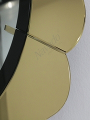 Đồng hồ gương Gerbera hiện đại