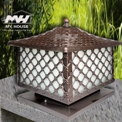 Đèn Trụ Cổng Nâu Sương Pha