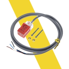 Cảm biến kim loại tiệm cận PL-05N/2 NPN
