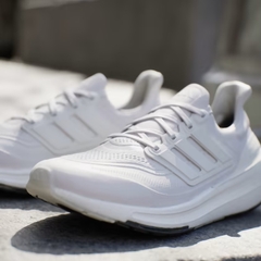 Giày Adidas Ultraboost Light 23 "Triple White"