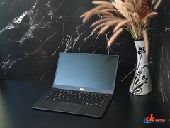 DELL XPS 13 9360 CPU I5 - 7200U / RAM 8GB / SSD 256GB / MÀN 13.3 INCH FHD IPS