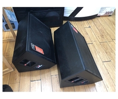 Loa karaoke Monitor SRX700, Bass loa 40cm