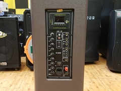 Loa kéo di động Bosa PA8000. Bass loa 4 tấc. Vỏ thùng gỗ chắc chắn. Âm thanh chất lượng. Công suất đỉnh 800W