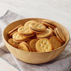 Bánh Quy Ritz Crackers Kẹp Kem socola Hộp 106g (đã phân loại) - Hàng Nhật nội địa
