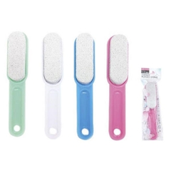 Bàn chải chà gót chân có tay cầm và nắp đậy