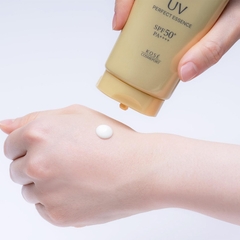 Tinh chất chống nắng siêu chống thấm nước Kose SPF50+ PA++++ 80g - Hàng Nhật nội địa