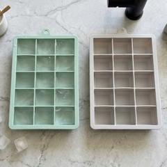 Set 2 khay đá silicone loại 24 viên Mirai (màu ghi, màu xanh) - Hàng Nhật nội địa