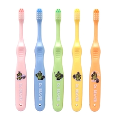 Set 5 bàn chải đánh răng cho trẻ từ 3 đến 6 tuổi (kèm nắp đậy)