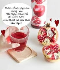 Giấm lựu hữu cơ Deasang 900ml, vị lựu – chai - Hàng Nhật nội địa