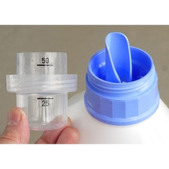 Nước giặt xả 2in1Herbal Three Mitsuei can 2kg hương hoa dịu nhẹ- Hàng Nhật nội địa