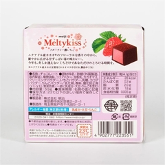 Socola tươi Meiji Melty Kiss Premium nhân dâu tây - Hàng Nhật nội địa