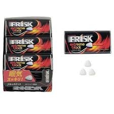 Kẹo bạc hà Frisk Extreme Black Mint đen- Hàng Nhật nội địa