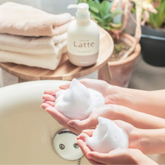 Bộ dầu gội xả cho mẹ và bé Ma & Me Latte hương hoa mẫu đơn & táo (490ml x 2) - Hàng Nhật nội địa