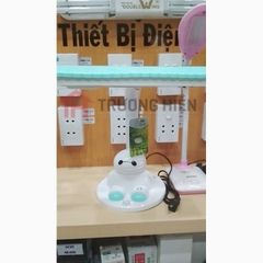 ĐÈN BÀN CHỐNG CẬN  HÌNH BAYMAX