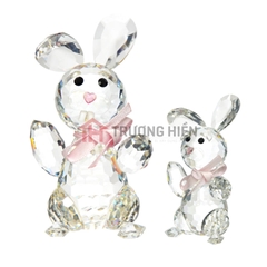 Thỏ Con Đeo Nơ Hồng