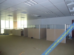 Vách ngăn bàn làm việc gỗ-kính VNB07GK
