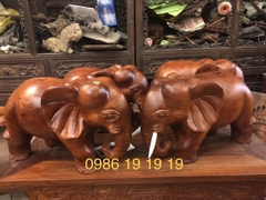 Tượng voi phong thủy gỗ hương Gia lai