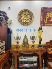 Tranh gỗ phong thủy chữ Đức gỗ hương dát vàng
