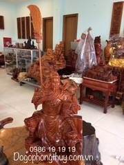 Tượng quan công đọc sách,gỗ hương gia lai