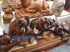 Tượng voi như ý gỗ hương Easup Đắklak