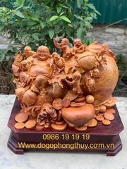Tượng di lặc gỗ Nu hương