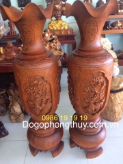 Đôi Lộc bình gỗ gụ mật
