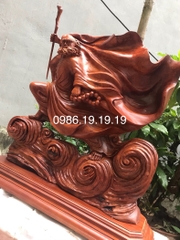 Tượng Sư Tổ Đạt Ma Thế Võ Gỗ Hương Gia Lai Cao 68cm rộng 50cn sâu 23cm