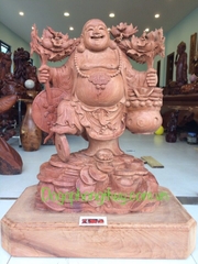 Tượng di lặc ghánh tiền đào gỗ hương Gia Lai, Cao 80cm rộng 60cm sâu 30cm 