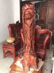 Tượng Đạt ma quá hải, gỗ cẩm lai krongpa Gia Lai, Cao 98cm rộng 48cm  sâu 23cm nặng g 22kg