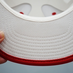 Nón Snapback NHS Trắng Viền Đỏ Phiên Bản NHS Gold.