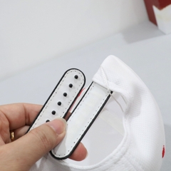 Nón Snapback NHS Trắng Viền Đỏ - Điểm Nhấn Là Bạn.