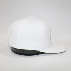 Nón Snapback NHS Under Trắng - Hoàng Tử Paris UnderT_BN.