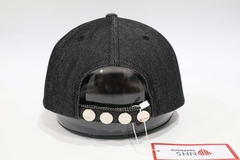 Nón Snapback Under Jean X3 mạnh Mẽ 2026 UnderJ001.