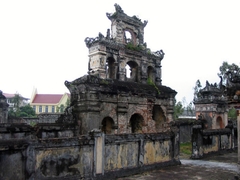 Fullday Hue's Tomb