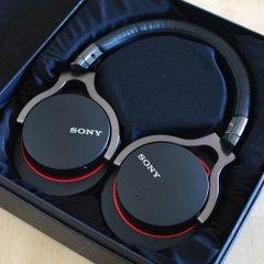 Tai Nghe Chống Ồn SONY MDR-1R Wired