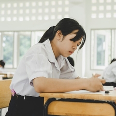 Giúp Con Khỏe Mạnh Mùa Thi