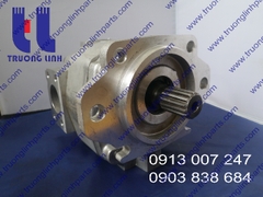 Steering pump 705-22-40110 for Komatsu WA500-1 Wheel Loader