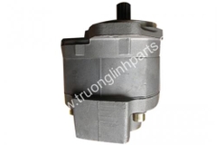 Bơm thủy lực , bơm bánh răng 705-11-33100 xe komatsu 540-1